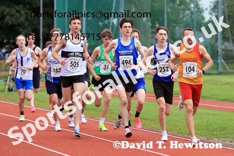 The 1500 metres, Wednesday, july 24th, 2024 NEGP 5, Monkton Stadium.  Photo: David T. Hewitson/Sports for All Pics